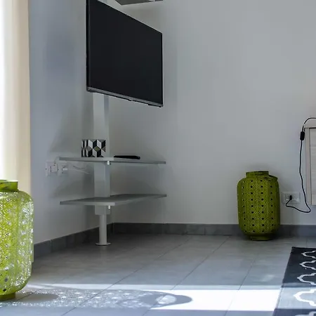 Veraloano Daire Loano