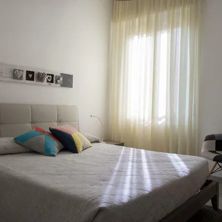 Veraloano Apartment *